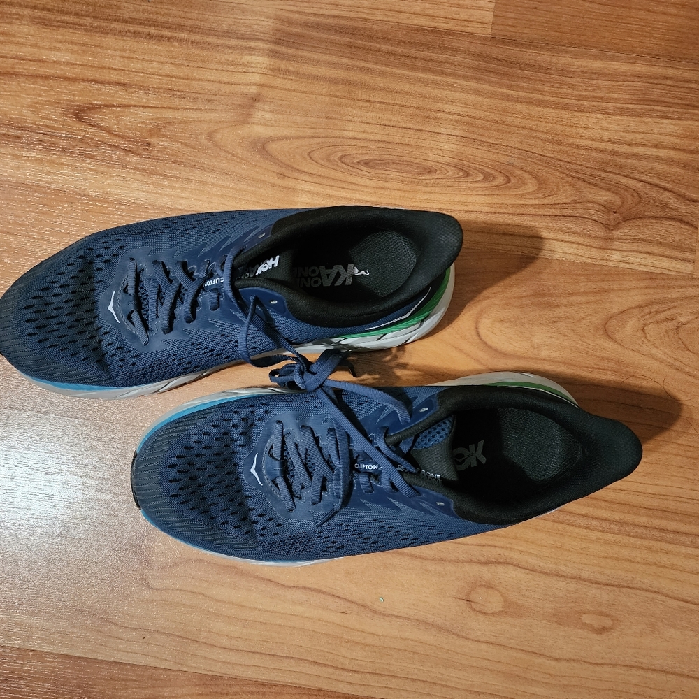 Hoka Clifton 7